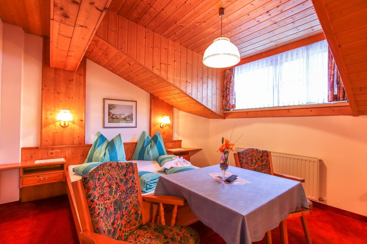 Gasthof-Pension Frohnwies Вайсбах-бай-Лофер Экстерьер фото